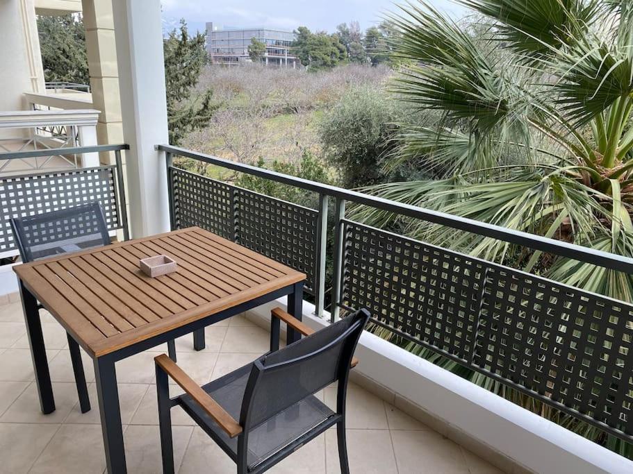 Cozy Apartment With Scenic View Атина Екстериор снимка